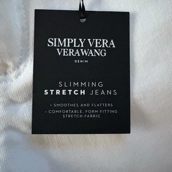 Simply Vera Vera Wang White Denim Shorts - Picture 4 of 5